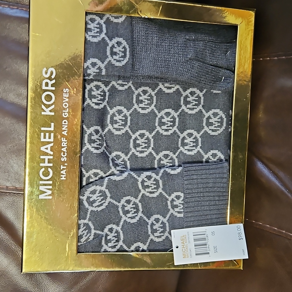 - Michael, Michael Kors, hat glove and scarf set, gray